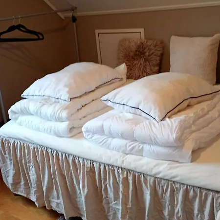 Stort Hus Med 3 Soverom Til Leie I Vakre Sira Minimum 5 Netter Leie Ferienhaus *